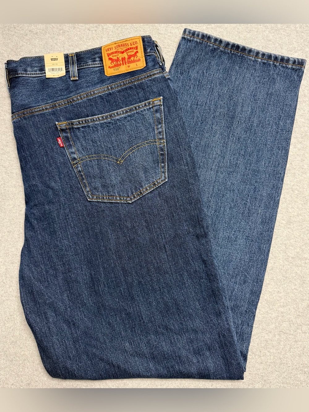Levi’s 550 Men’s Jeans 48x38 Big Tall Relaxed Fit NWT Dark Stonewash 100% Cotton